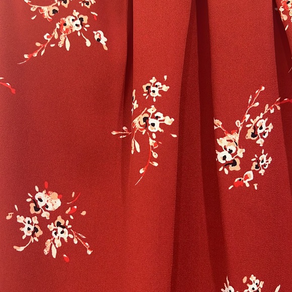 LOFT OUTLET Brick Red Floral Shell - Picture 2 of 3